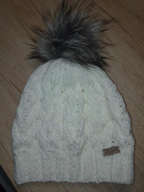 Damska zimná čiapka, 