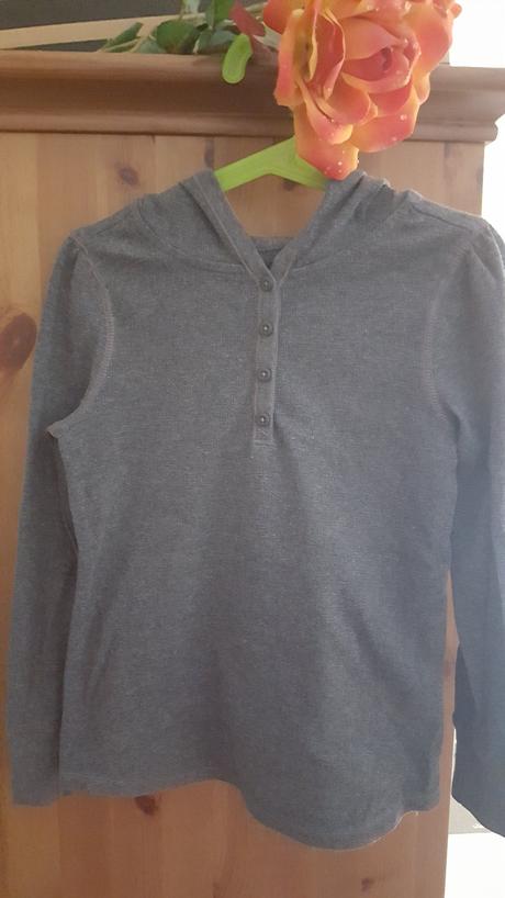 Tricko s kapucnou, gap,122