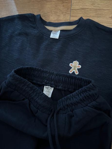 2x set vianočného oblečenia - detské, 104–116