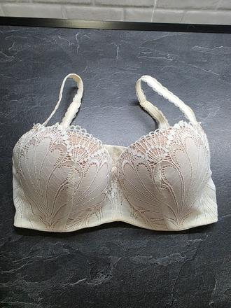 Podprsenka wonderbra, 75d