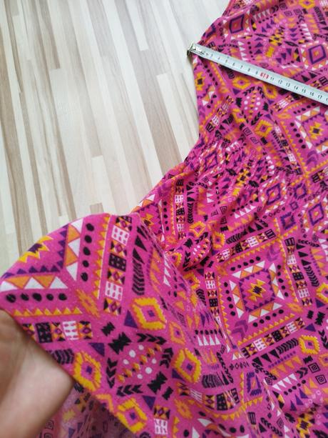 Letné šaticky, 140