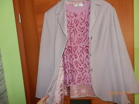 Kostym trojdielna, 52