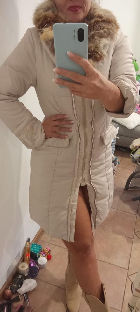 Krasna bunda s pravou kožušinou, m