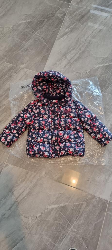 Zimna bunda, tommy hilfiger,86