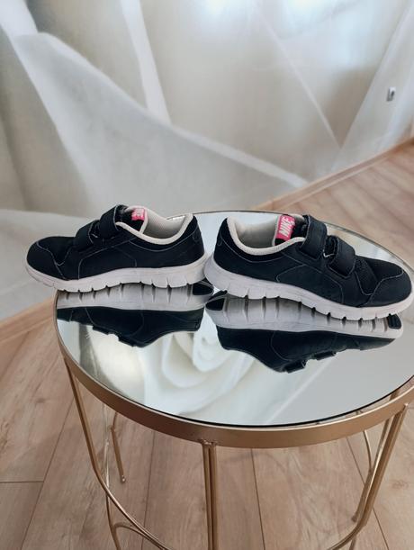 Dievčenské tenisky, nike,28