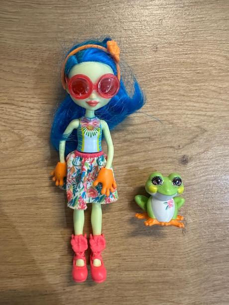 Bábiky enchantimals, 