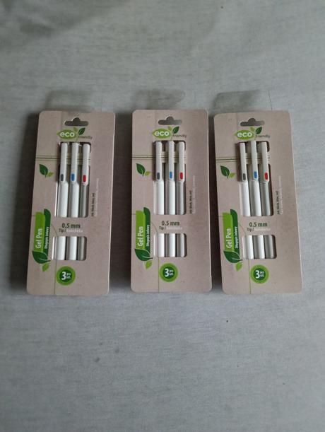 Písacie potreby do skoly, 