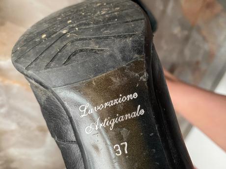 Cierne kozene lodicky bata, baťa,37