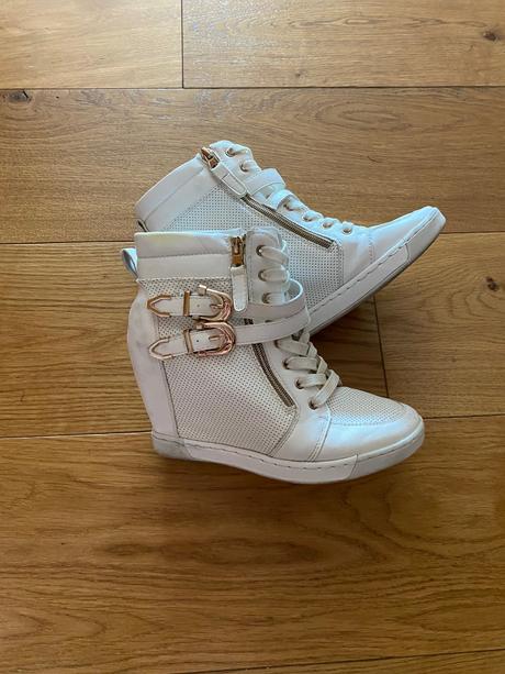 Biele tenisky na platforme 39, 39