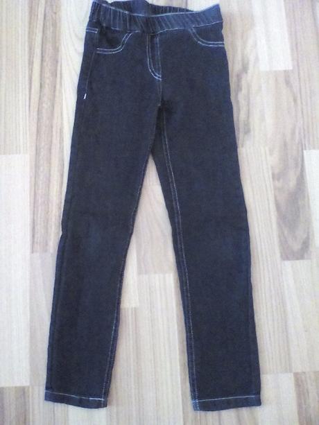 Dievcenske riflove jeginsy, pepperts,122