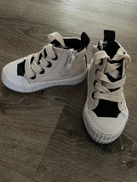 Topánky velk. 21, 21