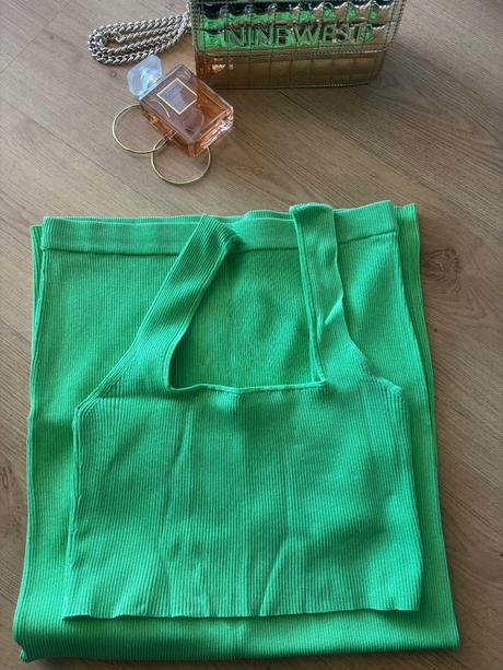 Zelený komplet zn.zara, zara,l