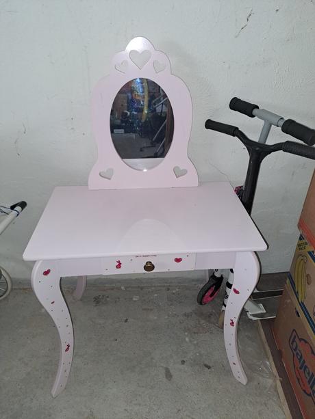 Detsky kozmet.stolik, 