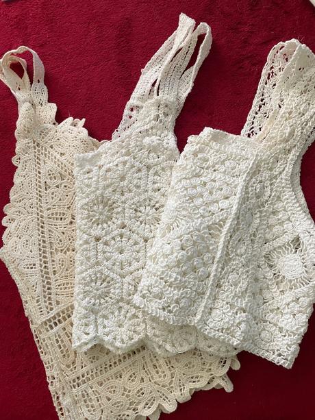 Hackovane topy 3ks, s