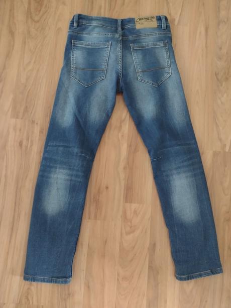 Chlapčenské rifle veľkosť 146, takko,146