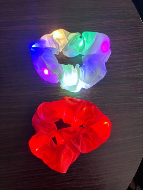 Svietiace gumičky cena spolu, 