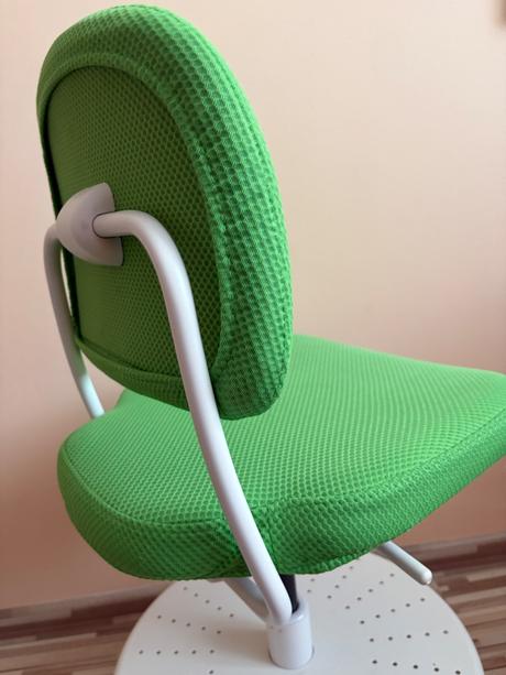 Detská nastaviteľná stolička, 