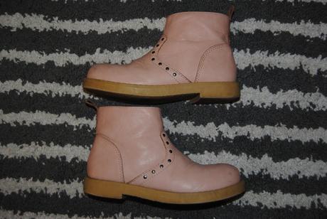 Kotníkové kožené čižmičky, h&m,29