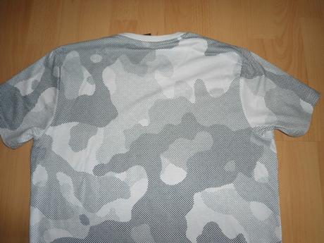 Sive maskacove tricko, m