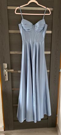 Svetlomodré spoločenské šaty, s