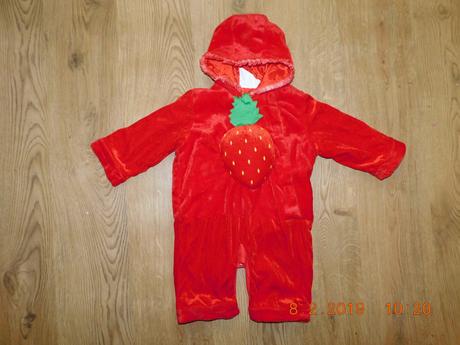 34s. maska na karneval -jahoda,