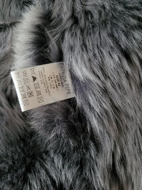 Kozusinova vesta patrizia pepe, s