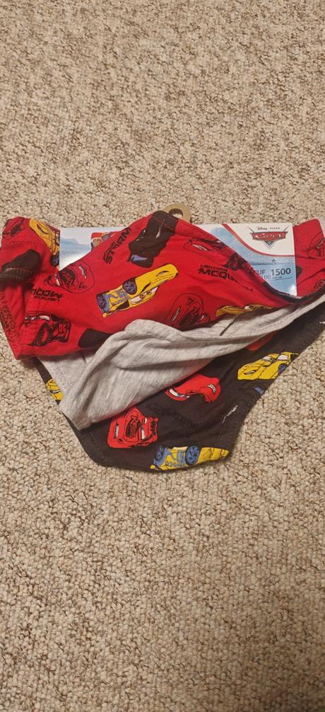 Slipy darujem k nákupu, pepco,110