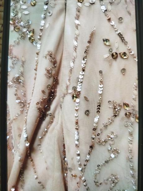 Trblietavé krátke šaty - veľkosť 38, 38