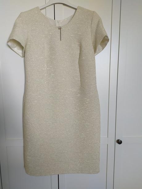 Spoločenské šaty, 40