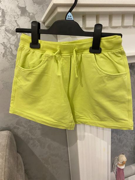 Komplet pre parádnicu, 152