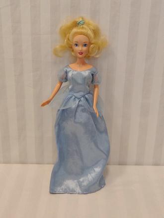 Zb. retro bábika popoluška simba, kód 33209 42154f,