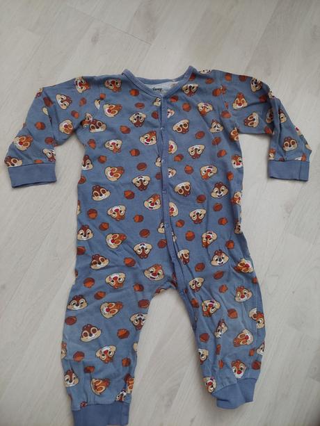 Pyžamový overal č.92, 92