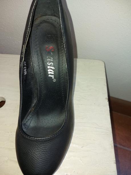 Čierne lodičky s hnedým podpatkom, 35