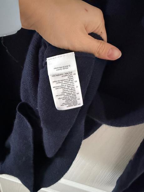 Kašmírový kardigan allude v námorníckej farbe, l