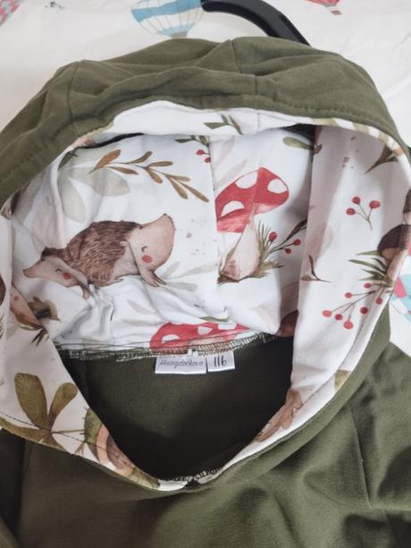 Mikina + tepláky s jesenným motivom veľkosť 110/11, 110