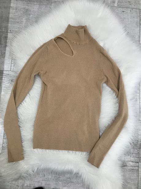 Sexi béžový rolak, s