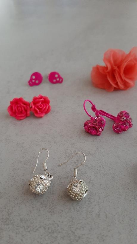 Bižutéria náušnice,