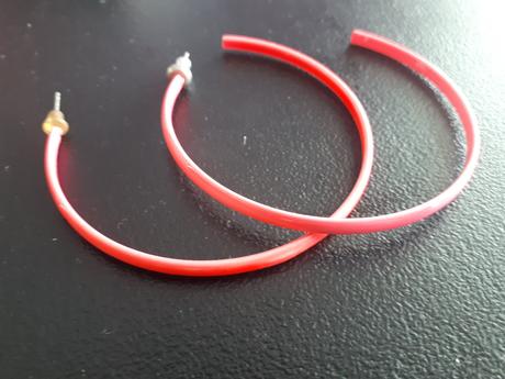 Nausnice neonovo ruzove, 