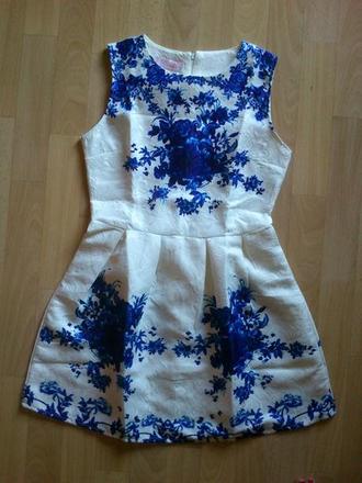 Romantické kvalitné satky s floral potlacou, m