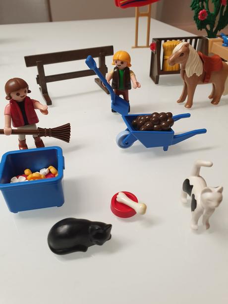 Playmobil stajna, 