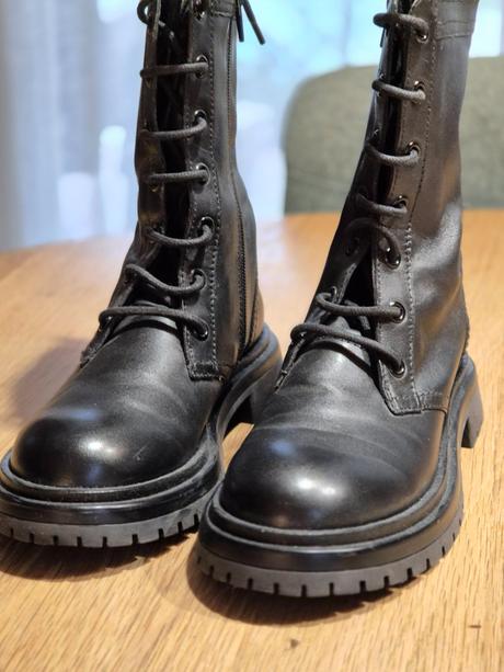 Kožené čižmy, zara,34