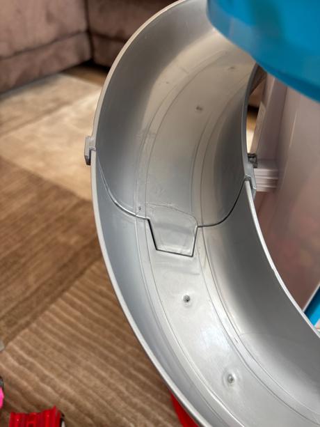 Predám paw patrol vežu s autami a postavičkami, 