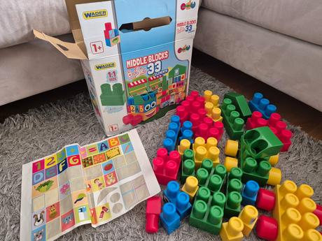 Middle blocks stavebnica, 