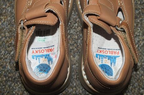 Kvalitne topanky pablosky, nenosene, 27