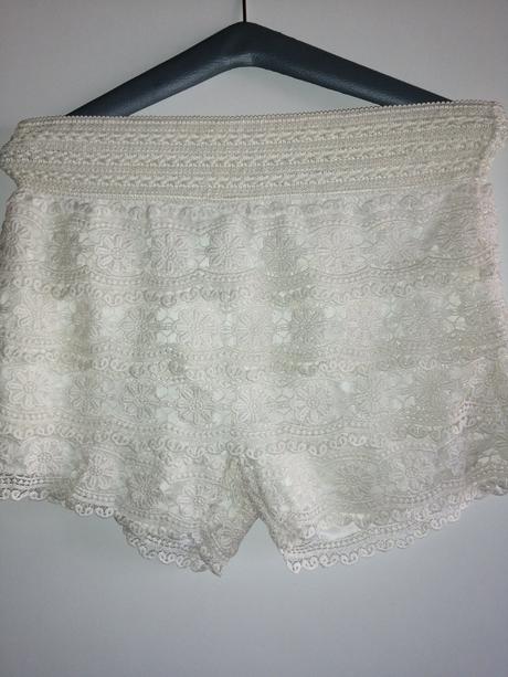 Sortky cipkovane, sisley,l