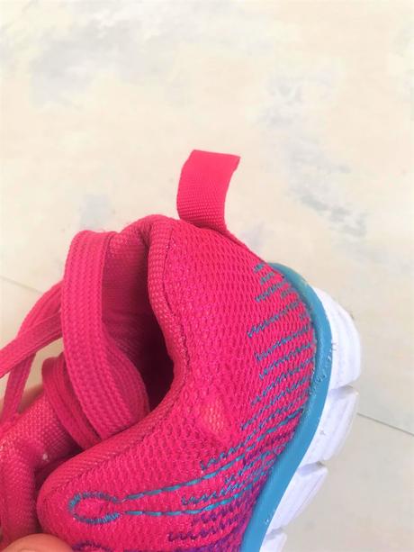 Ľahúčke botasky, 30