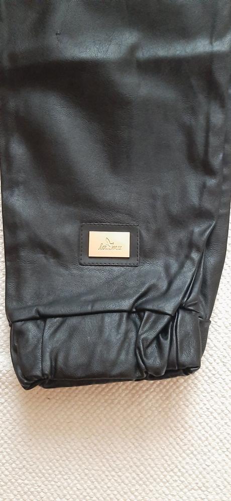 Súprava trička nohavíc z eko- kože lamu, m