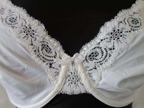 Podprsenka triumph minimizer, veľ. 75c, triumph,75c