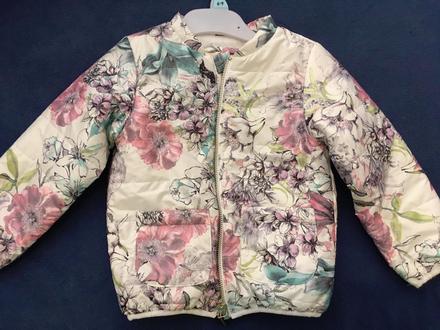 Krasna kvietkova bundicka, 98