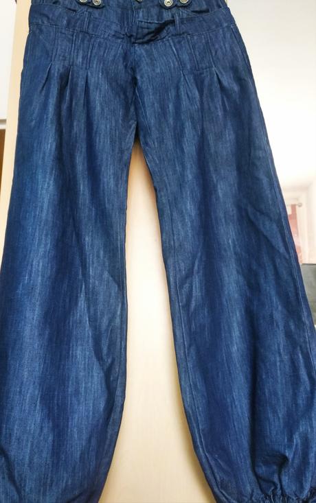 Siroke rifle s dvojitym pasom, 28